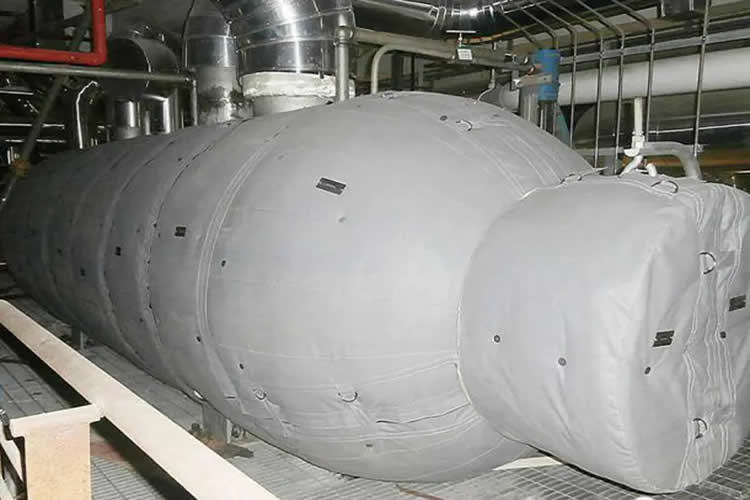 再沸器保溫,再沸器<a href=http://www.shchangli.com.cn/e/tags/?tagname=%E4%BF%9D%E6%B8%A9%E5%A5%97 target=_blank class=infotextkey>保溫套</a>,<a href=http://www.shchangli.com.cn/e/tags/?tagname=%E6%8D%A2%E7%83%AD%E5%99%A8%E4%BF%9D%E6%B8%A9 target=_blank class=infotextkey>換熱器保溫</a>